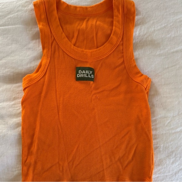 Daily Drills Bright Orange Sleeveless Top - Picture 2 of 3